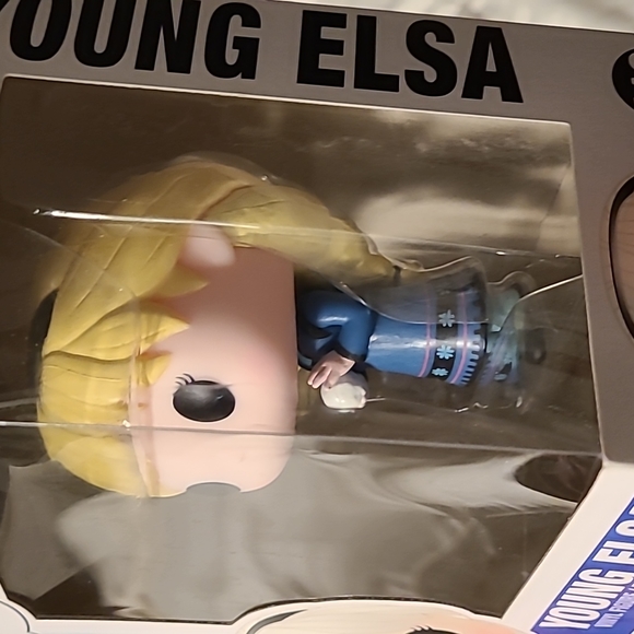 Funko Pop Frozen Young Elsa - Picture 3 of 4